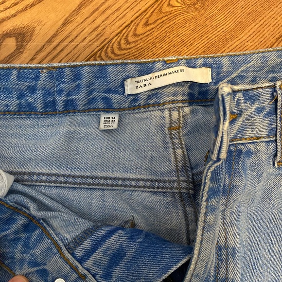 Zara women’s Mom Jeans US Size 2 - Picture 4 of 7